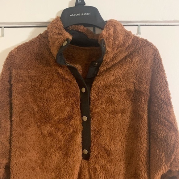 Brown and Black Teddy Sweater Size Small - Picture 8 of 11